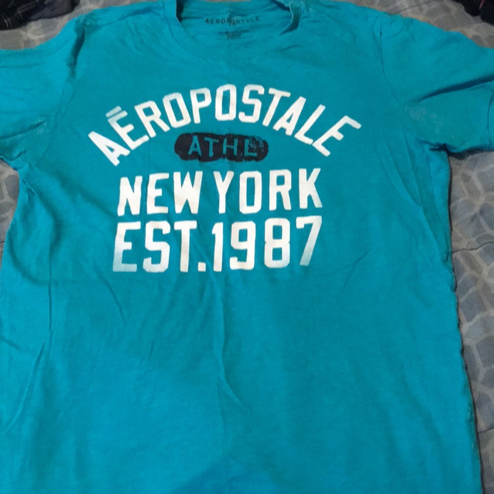 Large (TEAL) Aeropostale t-shirt medium condition
